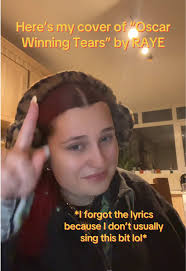 Soooo I’ve done backing vocals for @Raye at the Royal Albert Hall, Brit  Awards, the O2, Leeds and Reading, Summertime Ball and a lot of other  places so im used to singing the high harmonies for this ...