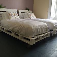 Moveis De Pallets 2020 Palet Mobilya Palet Yataklar Tahta Palet Mobilya