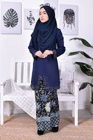 Baju kurung kedah zulaikha (denim blue). Baju Kurung Batik Moden Lasercut Nasim Navy Blue Muslimahclothing Com