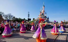 Highlights disneyland paris is currently closed disneyland® & walt disney studios® parks with 50 attractions treat yourself to the magic of disneyland® paris. Disneyland Paris Angebote Mit Hotels Fruhstuck Ab 89