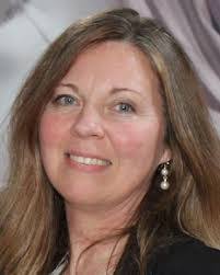 Nicole Nemec's Instagram, Twitter & Facebook