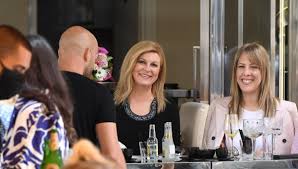 Kolinda Grabar Kitarovic Najnovije I Najcitanije Vijesti Index Hr Born 29 april 1968) is a croatian politician and diplomat who served as president of croatia from 2015 to 2020. kolinda grabar kitarovic najnovije i