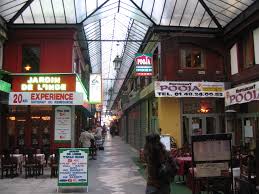 Passage Brady Quartier Indien 10eme Metro Strasbourg Saint Denis Lignes 4 8 Et 9 Et Chateau D Eau Ligne 4
