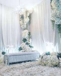 Cukup sekadar limit kepada dua. Pelamin Simple 2018 Simple Wedding Decorations Pelamin Simple Photo Backdrop Wedding