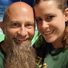 Does anyone know how heavy a 13' 1967 Holiday Golden Falcon weigh? TIA