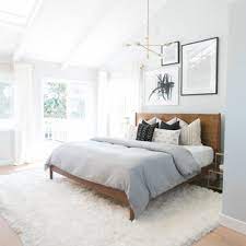 These pieces are inspired by the furniture styles that abounded accent tables always add a dash of pizzazz and functionality to a space. 75 Beautiful Mid Century Modern Bedroom Pictures Ideas July 2021 Houzz