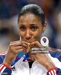 2,581 Lisa Don Photos & High Res Pictures