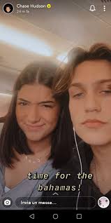 Fans of tiktok's most famous stars are expressing disappointment as photos have emerged of charli and dixie d'amelio, chase hudson, noah beck. Pin By Matana On Charlied Amelio Boy Best Friend Pictures Cha Cha Chasing Charli