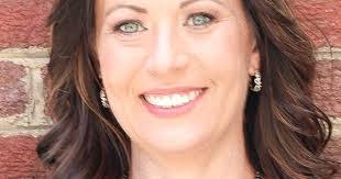 Anne Bolyard's Instagram, Twitter & Facebook