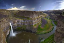 We ranked every state in america by its sheer physical beauty. Top 10 Most Beautiful States In America