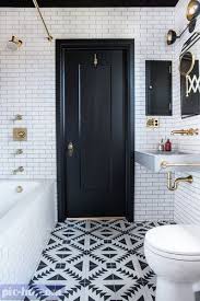 صور ديكورات حمامات مودرن افكار واشكال حمامات صغيرة وكبيرة Small Bathroom Remodel Bathroom Interior Design Bathroom Inspiration