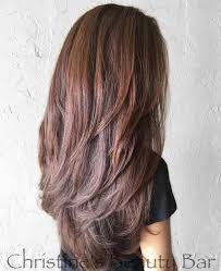 We then have our simple layered look for wavy hair, which complements the beachy waves you possess and gives your hair a cheery and carefree vibe. 80 Cute Layered Hairstyles And Cuts For Long Hair In 2021