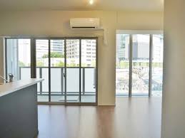 トライ エスタ 梅北