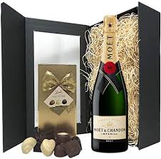 Maybe you would like to learn more about one of these? Champagne Gift Set Moet And Chandon Champagne And Chocolates Gift Hamper Box Birthday Christmas Gifts For Champagne Lovers Amazon Co Uk Grocery