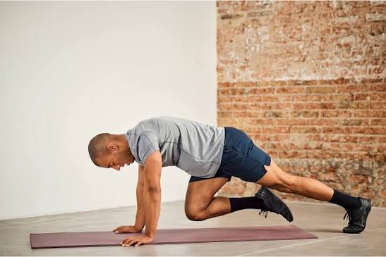 Are Mountain Climbers Good for Weight Loss? Benefits & Exercise Routin –  SOLE FITNESS