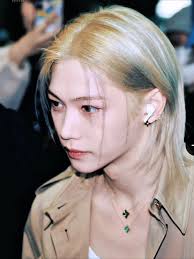 Felix Stray Kids: Blonde Hair Comeback Edit