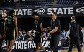 Auburn Trojan boys water polo team back in the drink