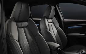 Comparing the concept with this production prototype, the basic shapes stay the. Hop Aboard The Upcoming Audi Q4 E Tron And Discover Its High Tech Interior Autoevolution