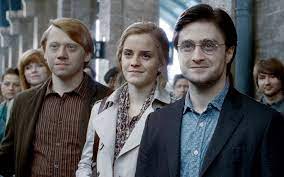 Rowling hooked audiences with his earnest demeanor, a fierce. The Truth Behind Harry Potter S Glasses Fashion Lifestyle Selectspecs Com