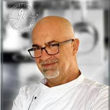 Lindsay Sudul's Instagram, Twitter & Facebook