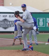 Mets ace jacob degrom left his start against the phillies on wednesday after two innings. Jacob Degrom Rehab Unhittable In Start For St Lucie Mets