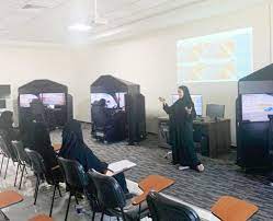 جامعة الطائف من الجامعات السعودية الحكومية الواقعة في شمال الطائف بمنطقة الحويه على طريق المطار، أنشئت بأمر ملكي بإنشاء كلية التربية بالطائف والتي تتبع لجامعة الملك عبدالعزيز، وتم ضم الكلية إلى جامعة. Ø¬Ø§Ù…Ø¹Ø© Ø§Ù„Ø·Ø§Ø¦Ù Ù¥ Ø¢Ù„Ø§Ù Ù…ØªÙ‚Ø¯Ù…Ø© Ù„Ù…Ø¯Ø±Ø³Ø© ØªØ¹Ù„ÙŠÙ… Ø§Ù„Ù‚ÙŠØ§Ø¯Ø© ÙÙŠ ÙŠÙˆÙ…ÙŠÙ† ØµØ­ÙŠÙØ© Ø§Ù„ÙˆØ¦Ø§Ù… Ø§Ù„Ø§Ù„ÙƒØªØ±ÙˆÙ†ÙŠØ©