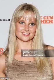 64 Photos & High Res Pictures