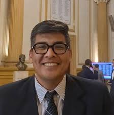 Purificador vita Mini 💡 ¿Porqué elegir? 👉VITA Mini es perfecto si quieres  practicidad, portabilidad y ahorro, ideal para departamentos o personas que  van en lugar a otro Es momento de cuidarte 💧