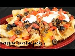 How To Make Deluxe Nachos Homemade Nacho Supreme Recipe Homemade Nachos Nachos Supreme Nachos Supreme Recipe
