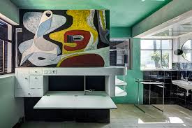 Eileen gray entered the architectural mainframe late in life. The Sordid Saga Of Eileen Gray S Iconic E 1027 House