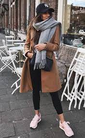 16 Cute And Classy Winter Outfits To Wear In 2018 2019 Falloutfits Outfits Winteroutfits Chic Winter Outfits Classy Winter Outfits Winter Fashion Outfits