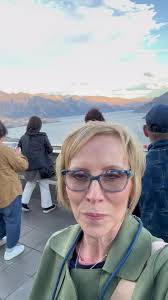 Susan Belisle's Instagram, Twitter & Facebook