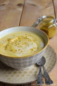 Veloute De Chou Fleur Au Curry Et Lait De Coco Recettes De Cuisine Recette Cuisine Et Boissons