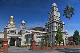 Aku nak share beberapa info untuk geng kaki travel yg mungkin tengah plan untuk datang ke sini.or baru nak plan untuk bercuti ke semporna, hope dapat membantu sikit untuk planning. Tempat Menarik Di Kelantan Terkini Rancang Percutian Ke Negeri Cik Siti Wan Kembang Lokasi Percutian