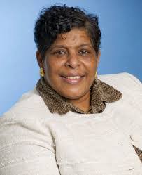 Donna Ingham's Instagram, Twitter & Facebook