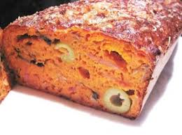 Recette De Cake Facon Pizza Reine Recette Recette Cake Alimentation Recette