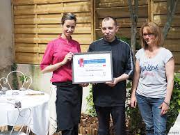 Maybe you would like to learn more about one of these? Pour Son Anniversaire Le Restaurant L Envie Des Mets A Recu Un Beau Cadeau Voix Du Midi Lauragais