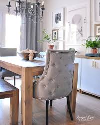 Simple Dining Room Decor For A Transitional Season