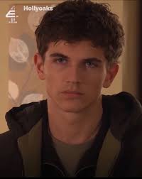 Hollyoaks #OscarCurtis Hollyoaks Lucas hay played by Oscar Curtis❤️🖥️