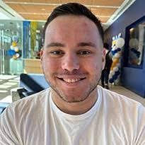 Robert Tretola's Instagram, Twitter & Facebook