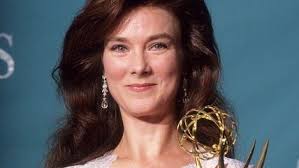 Tributes come in for late actor Valerie Mahaffey who trained at Austin High  School and the University of Texas See link below ⬇️ bit.ly/43wEytt