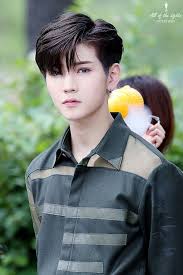 Hot Ren Kpop Hair Long Hair Styles Kpop Idol