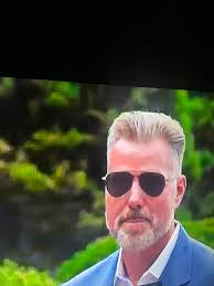 Jonathan Mariani (@JoMarinara11)