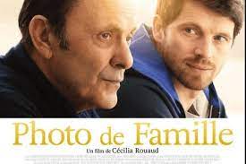 Gabrielle, elsa y mao son hermanos pero no se ven nunca. Une Jolie Photo De Famille