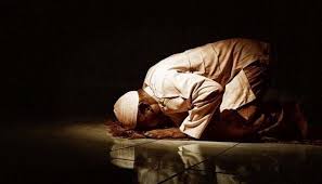 Salat subuh mempunyai manfaat dan juga keutamaan yang luar biasa bagi siapa saja yang melaksanakannya secara rutin setiap hari. Inilah Keutamaan Keutamaan Sholat Subuh Yang Perlu Anda Ketahui Islampos