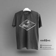 Pilihan gambar dan foto desain baju dan model gaun hijab pengantin wanita islami muslim yang syari terbaru 20162017 yang elegan cantik dan serasikoleksi encari gambar islami model baju gamis terbaru. 51 Kaos Muslim Ideas Muslim Kaos Mens Tshirts