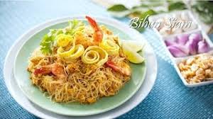 Masa taip ni pun telan air liur banyak kali. Resepi Bihun Goreng Siam Tumis My