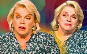 Signs Sister Wives Star Janelle Brown's Life In North Carolina Is Helping  Her Maintain Her 2025 Detox (She Wants To Move On)