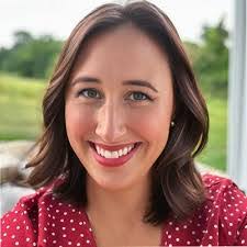 Amanda Stidham's Instagram, Twitter & Facebook