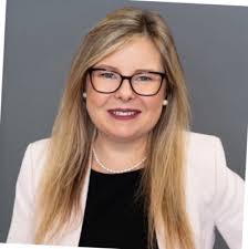 It's with mixed emotions that after four and a bit years I have left APRA  for a new, exciting opportunity.